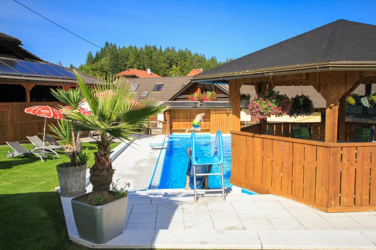 Gasthof Pisl Krumpendorf Exteriér fotografie