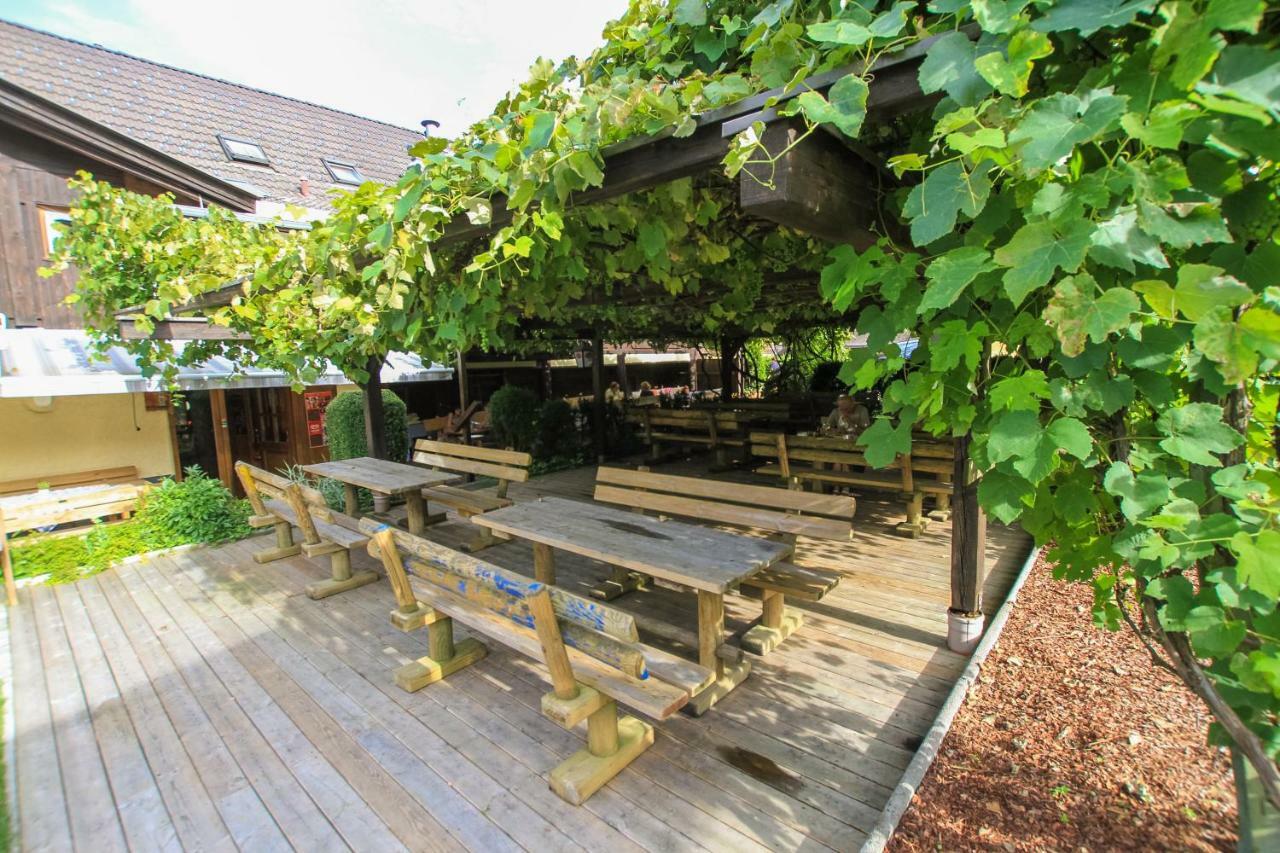 Gasthof Pisl Krumpendorf Exteriér fotografie